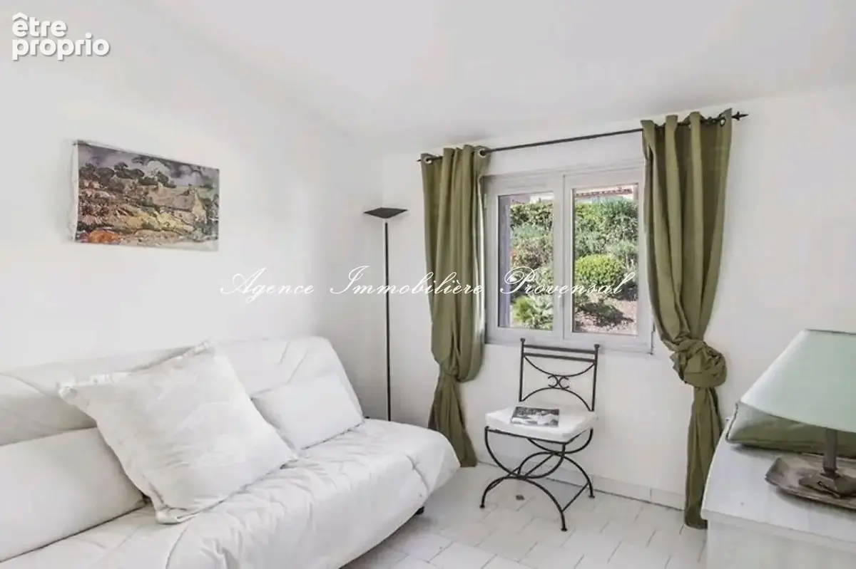 Appartement 43 m² à Sainte-Maxime  - photo 8