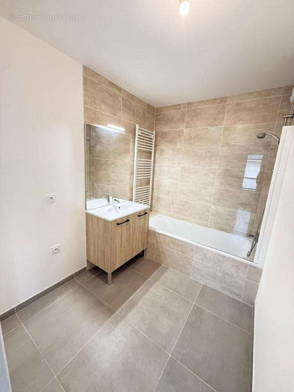 Appartement à DIVONNE-LES-BAINS