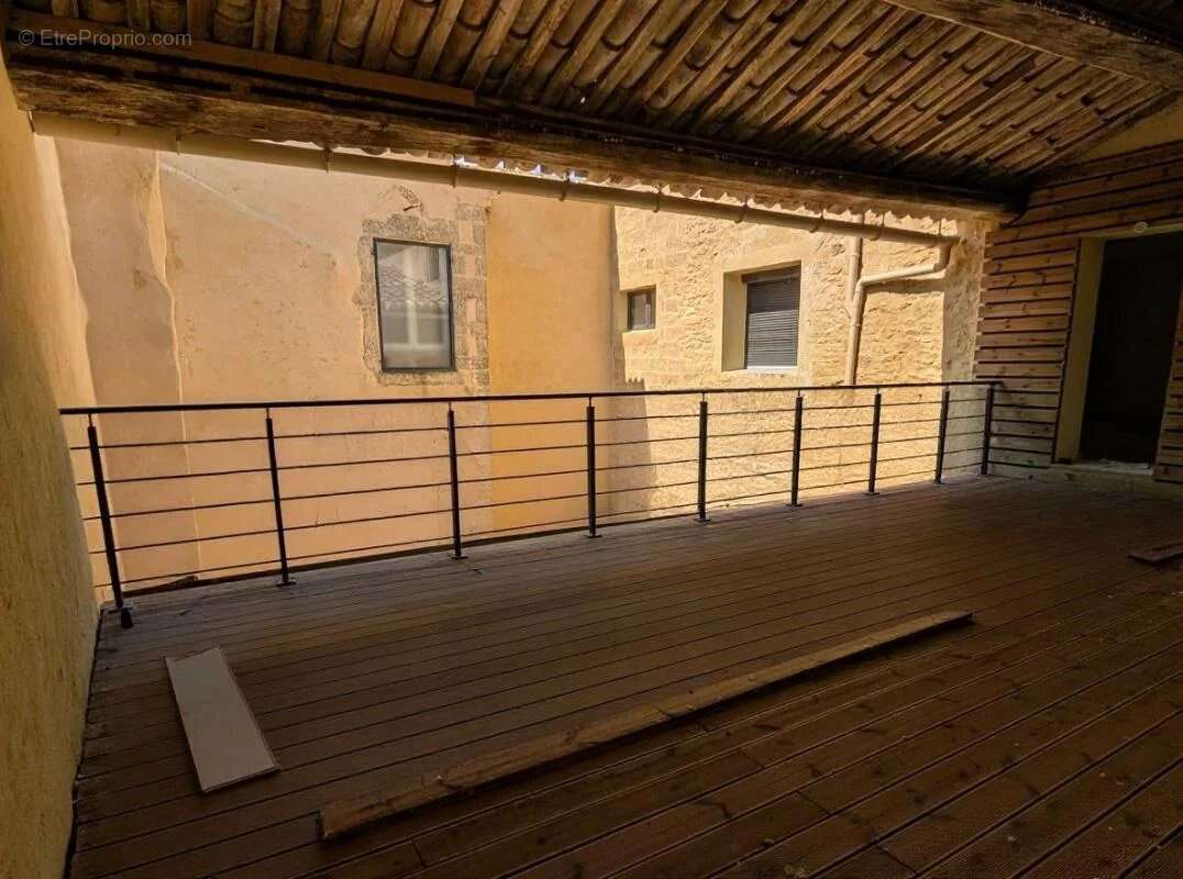 Maison à REMOULINS