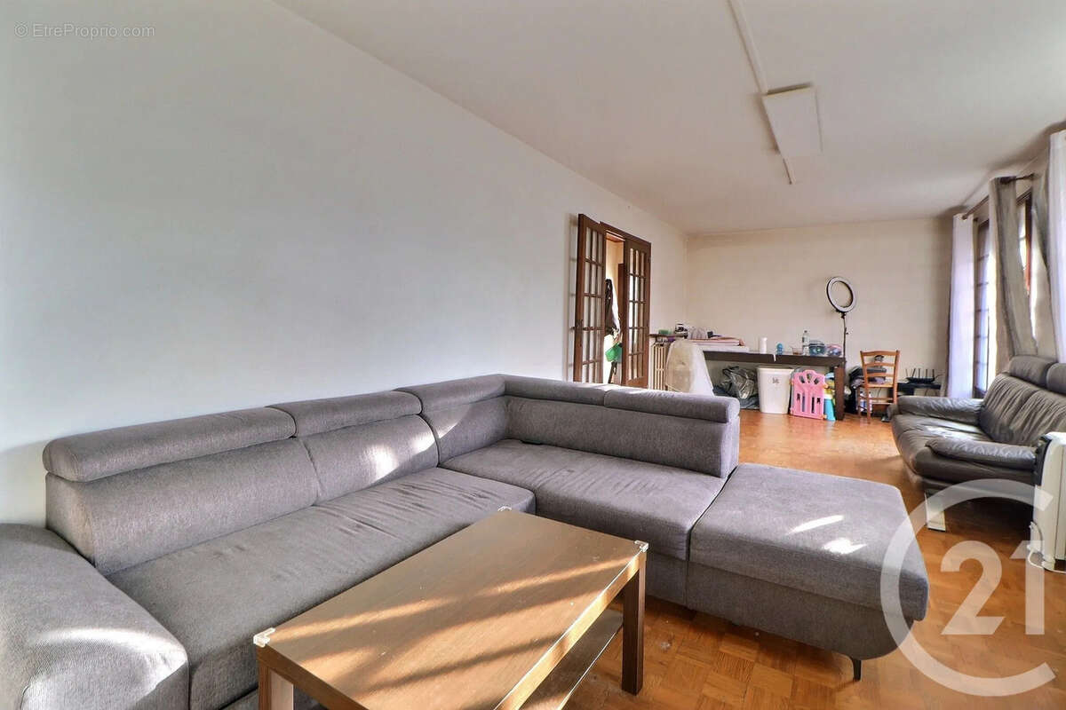Maison à AULNAY-SOUS-BOIS