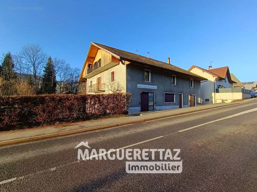 Appartement à HABERE-LULLIN