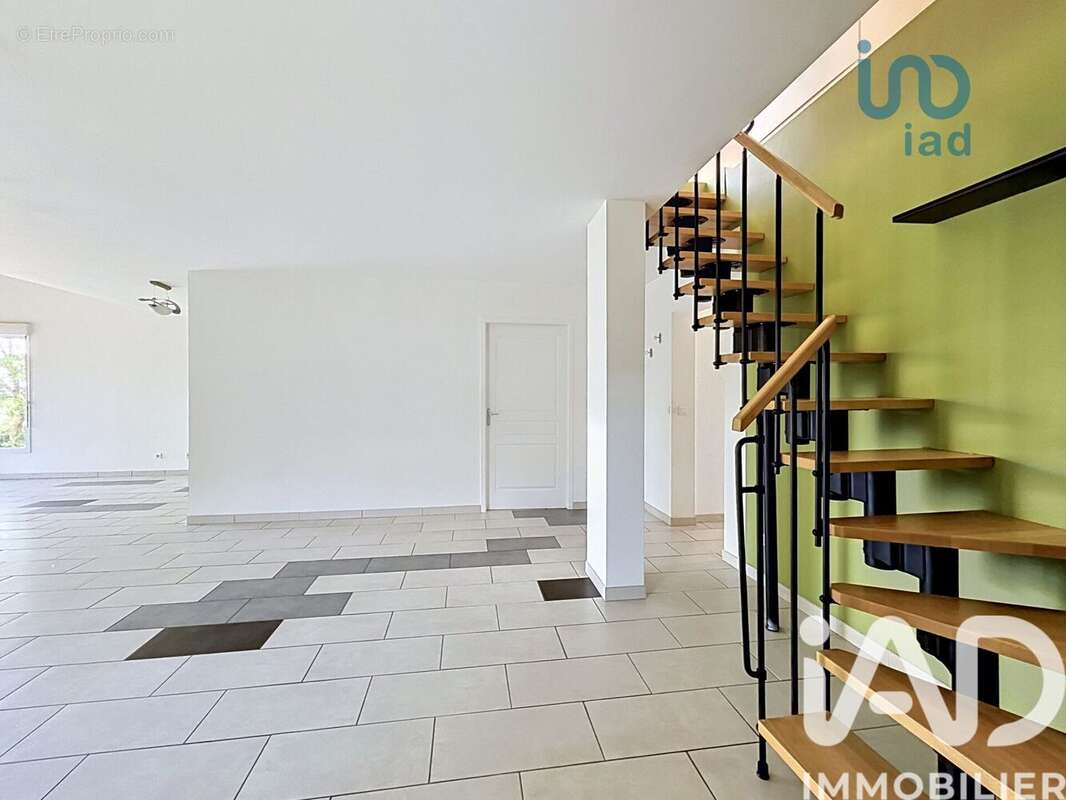 Photo 9 - Maison à ROISEY