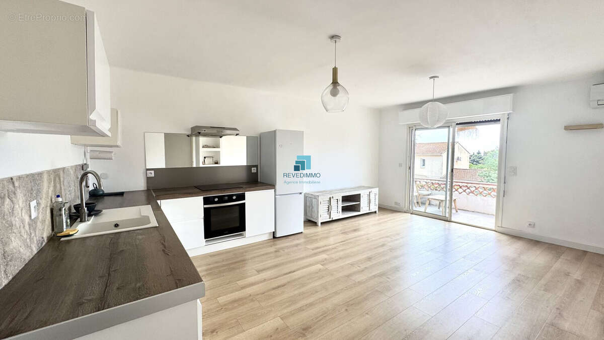 Appartement à FREJUS