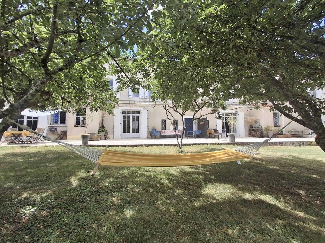 Maison à LA ROCHEFOUCAULD