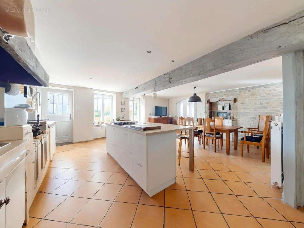 Maison à LAPEYROUSE