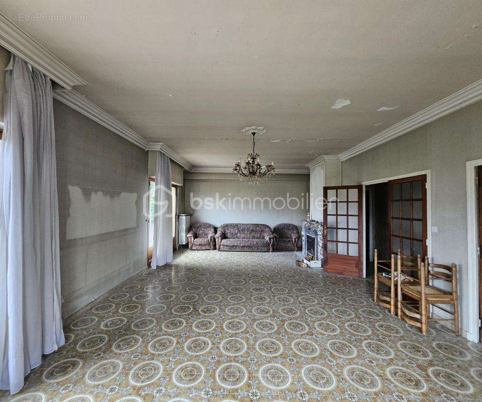 Maison à SAINT-MARTIN-D'HERES