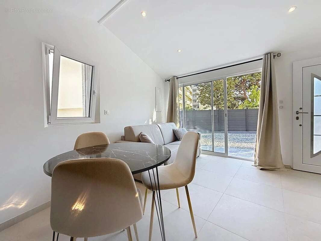 Maison à CANNES