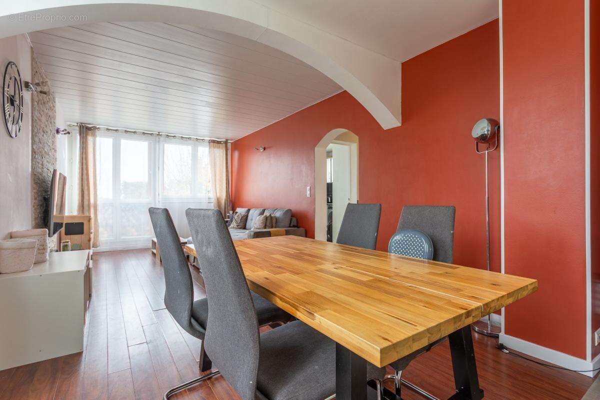 Appartement à CROSNE