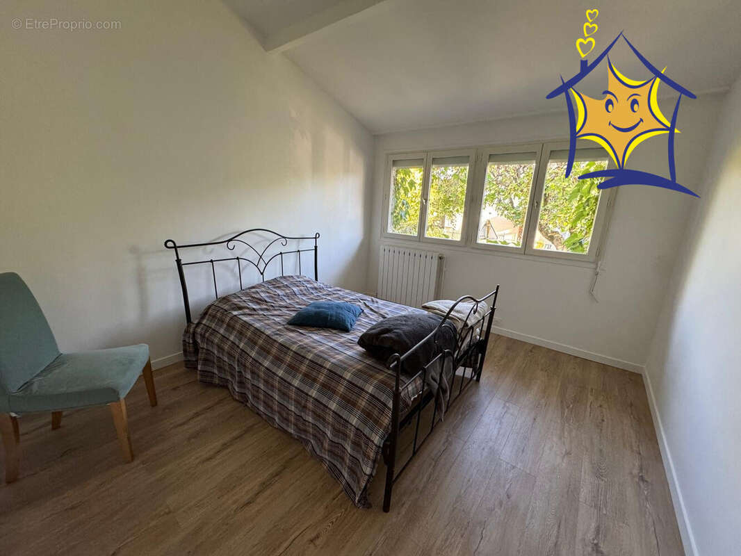 Maison à VIRY-CHATILLON