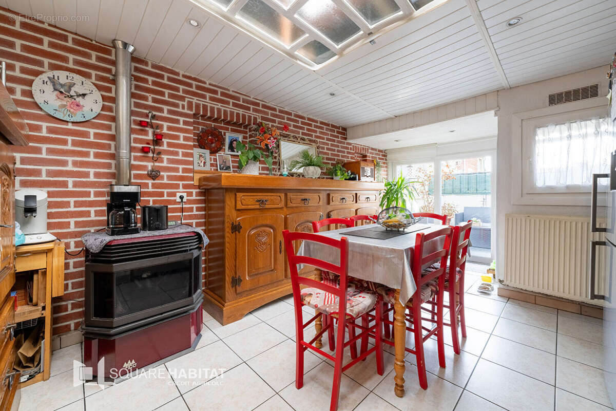 Maison à SIN-LE-NOBLE