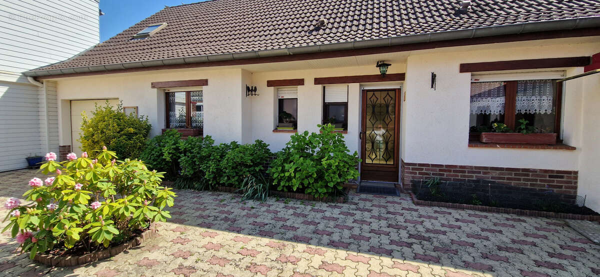 Autre à VILLERS-BRETONNEUX