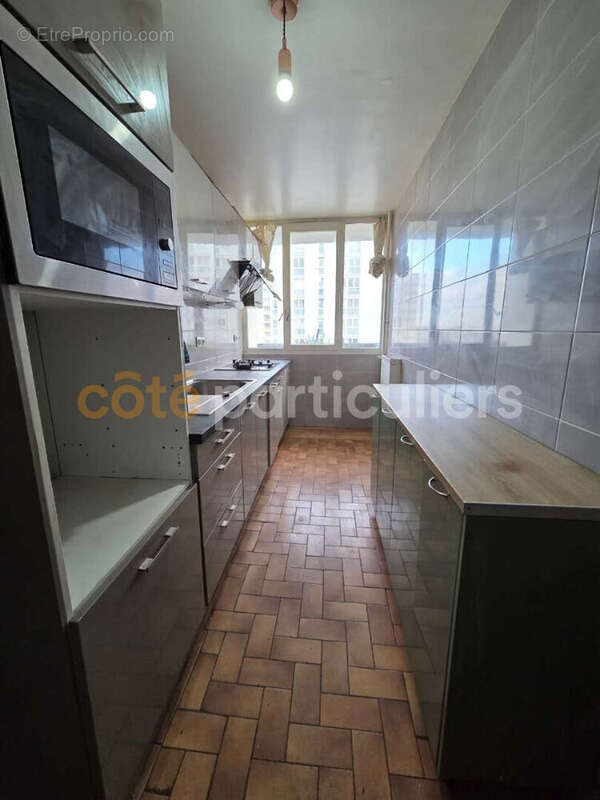 Appartement à AUBERVILLIERS
