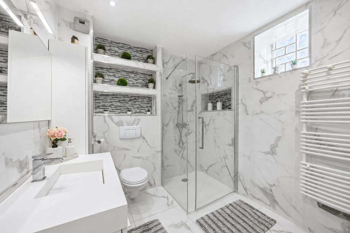 Maison de 8 pièces de 218 m² à Ingwiller - photo 11