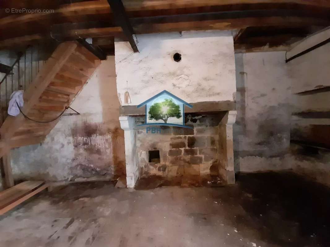 Maison à BOURG-LASTIC