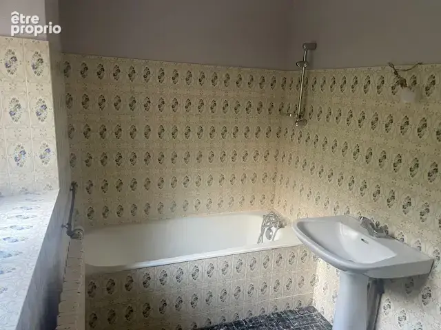 Entre Nogent le Rotrou et le Theil sur Huisne, Maison de village à vendre - photo 5