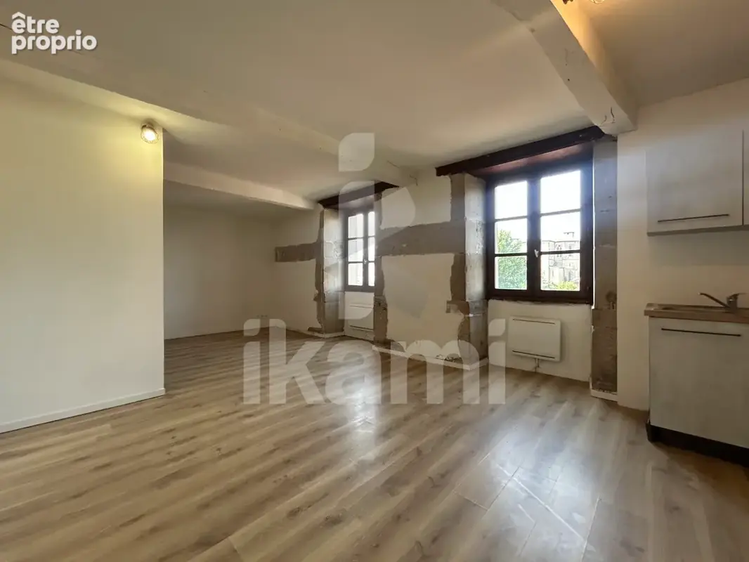 Investissement locatif, lot de 3 studios rénovés en centre ville de Bourg de péage - photo 11