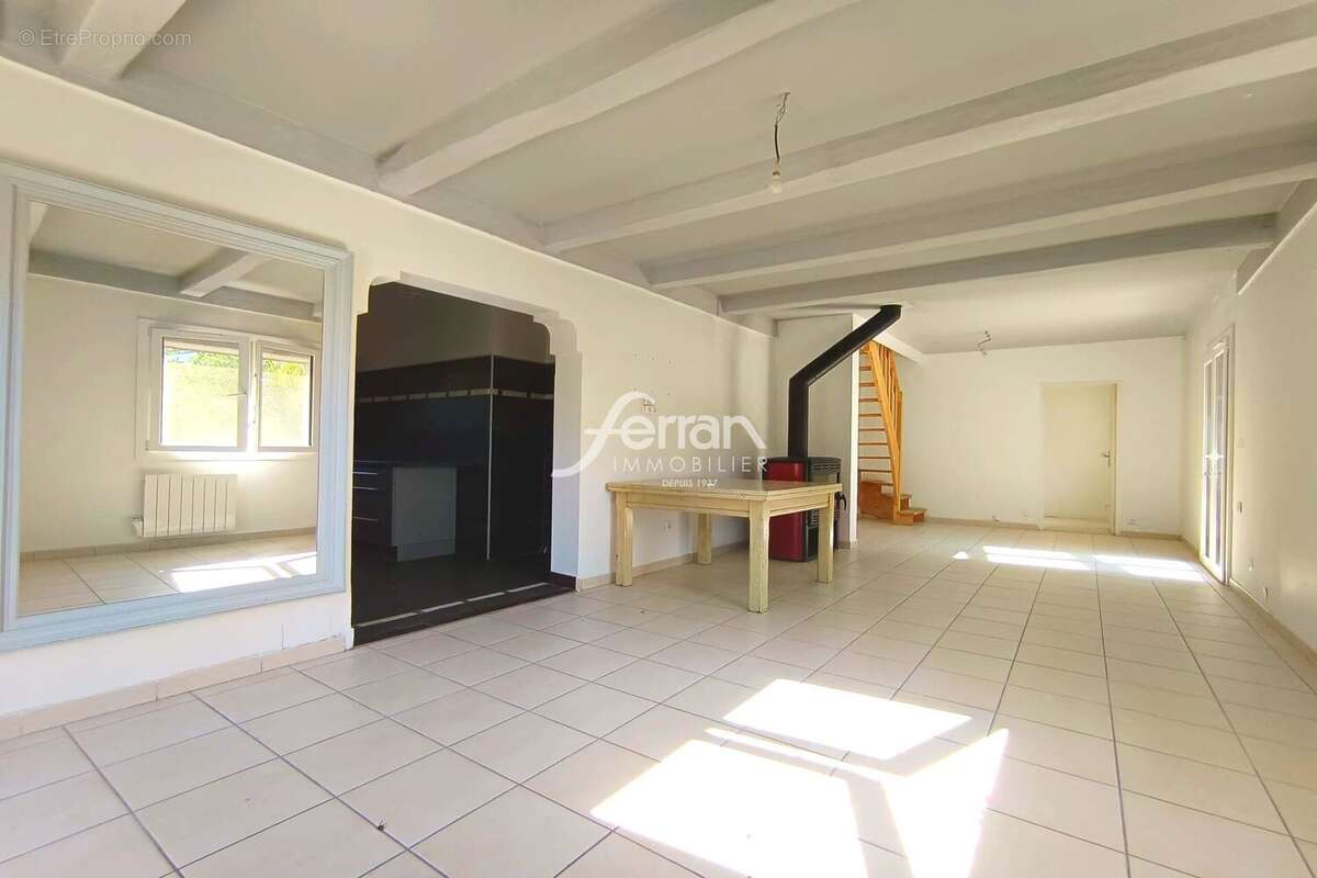 Maison 94 m² à Draguignan  - photo 5