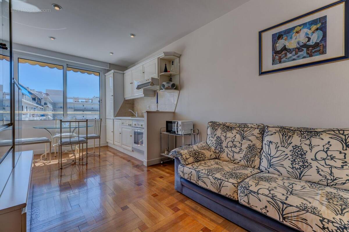 Photo 1 - Appartement à NICE
