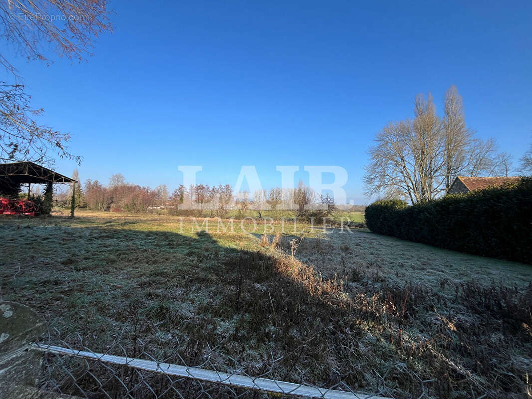 Maison à LE MELE-SUR-SARTHE