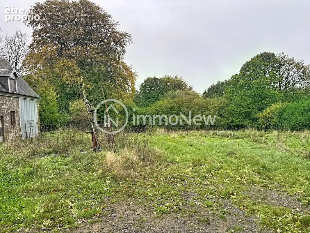 Maison a renover 70m2  sur terrain de 2 hectares environ avec ruisseau et puit - photo 12