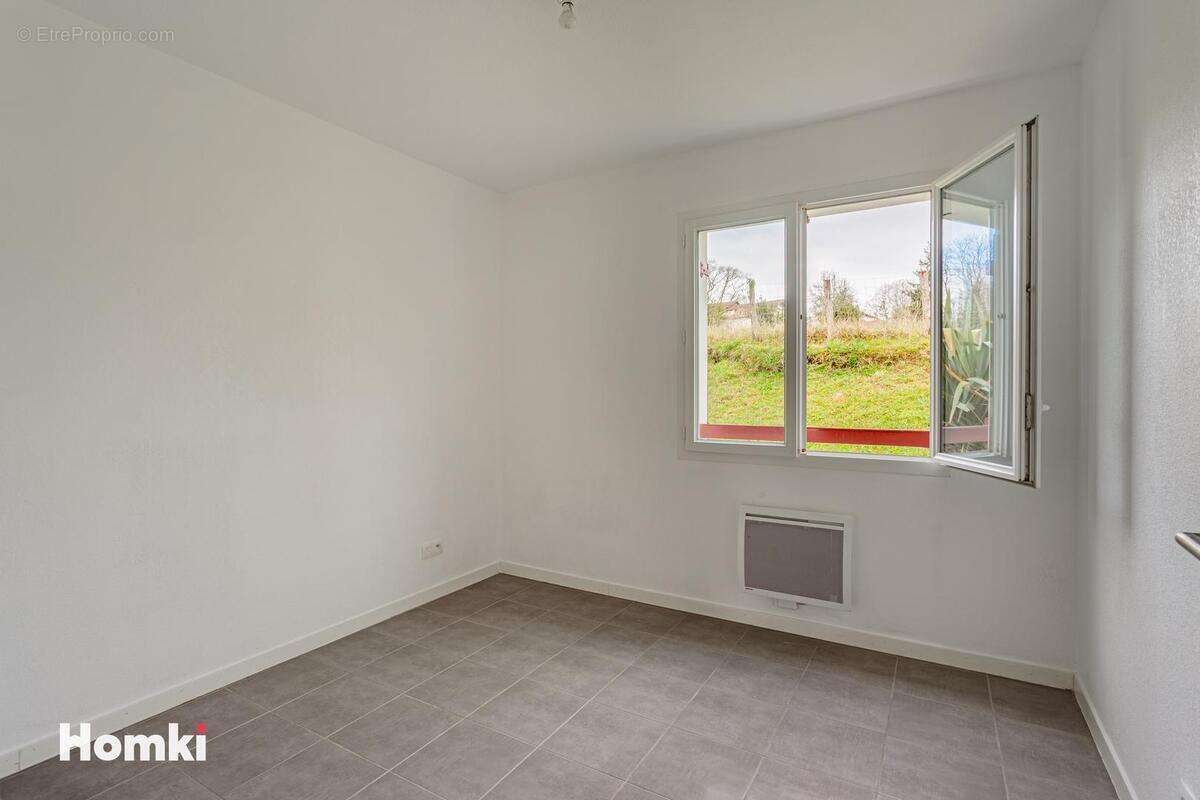 Appartement à LAHONCE