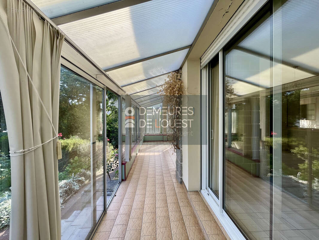 Maison familiale 177m2 à rénover avec grand jardin plein sud - Cesson-Sevigné - photo 24