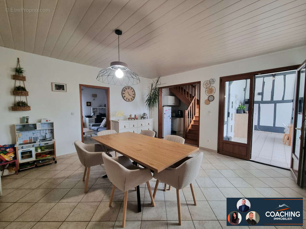 Maison à VANAULT-LES-DAMES