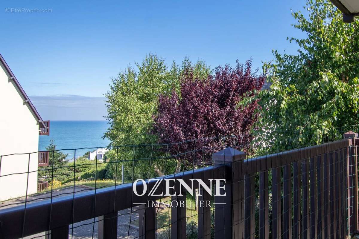 Appartement à BENERVILLE-SUR-MER