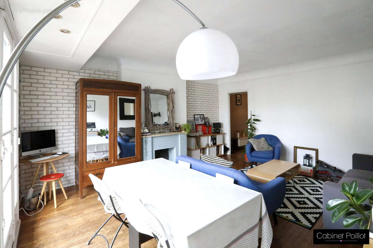 Appartement à PARIS-18E