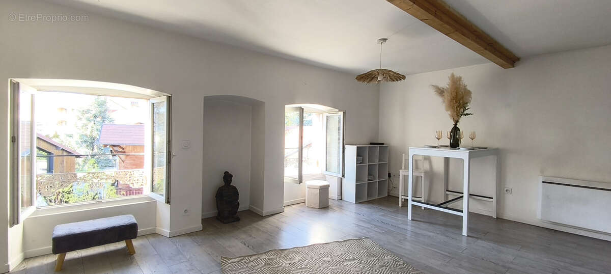 Appartement à ROMANS-SUR-ISERE