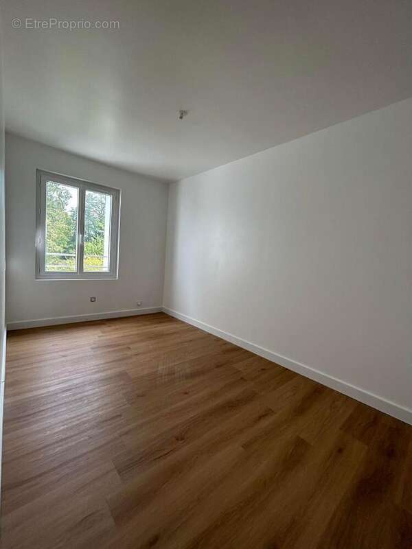 Maison à AIXE-SUR-VIENNE