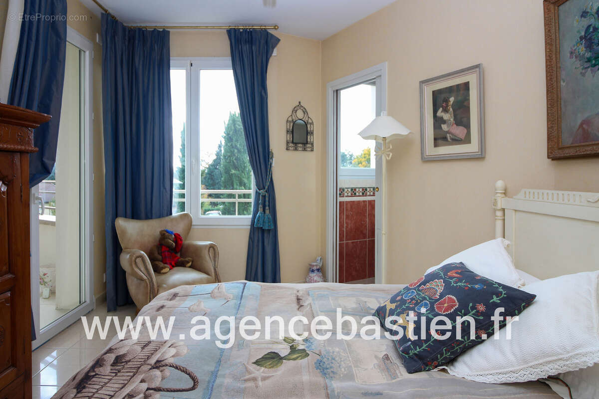 Appartement à DIVONNE-LES-BAINS