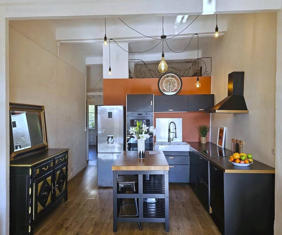 Appartement à HYERES