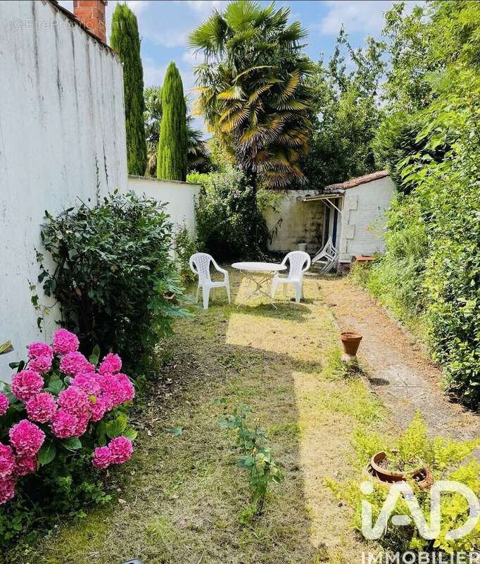 Photo 2 - Maison à SAINTES