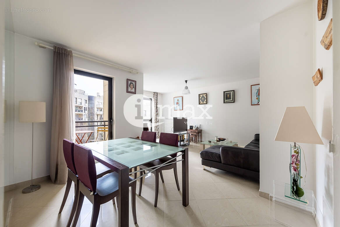 Appartement à LEVALLOIS-PERRET