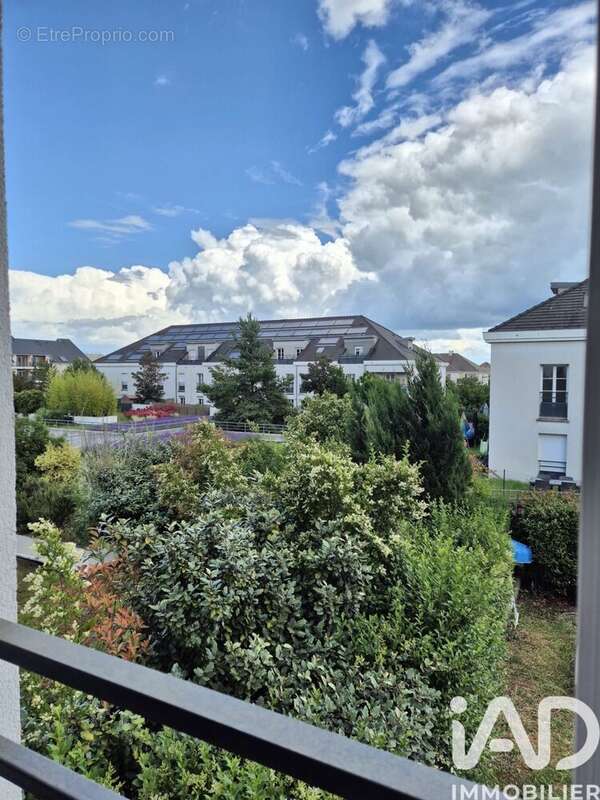 Photo 2 - Appartement à SAINT-PIERRE-DU-PERRAY