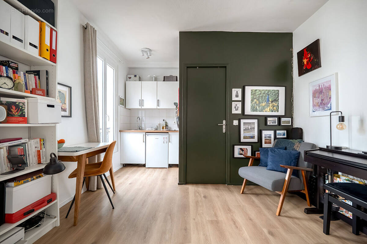 Appartement à PARIS-18E