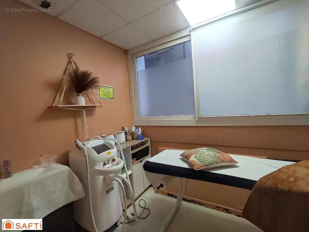 Photo 9 - Commerce à MANTES-LA-JOLIE