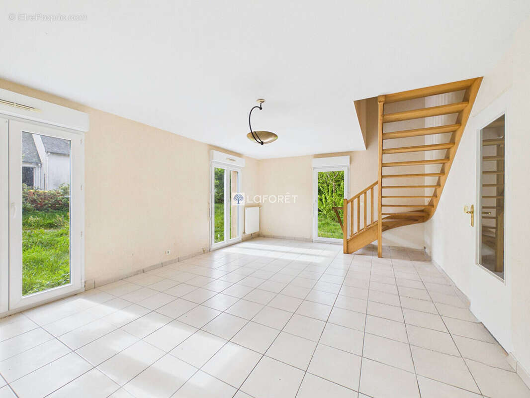 Maison à TREFFIAGAT