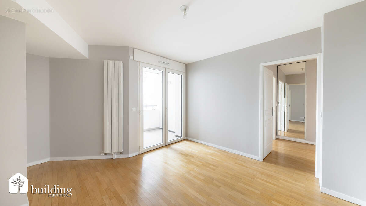 Appartement à LEVALLOIS-PERRET