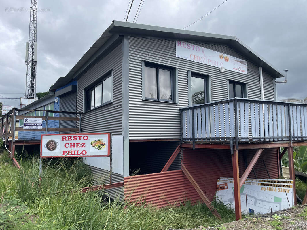 Commerce à SAINT-BENOIT