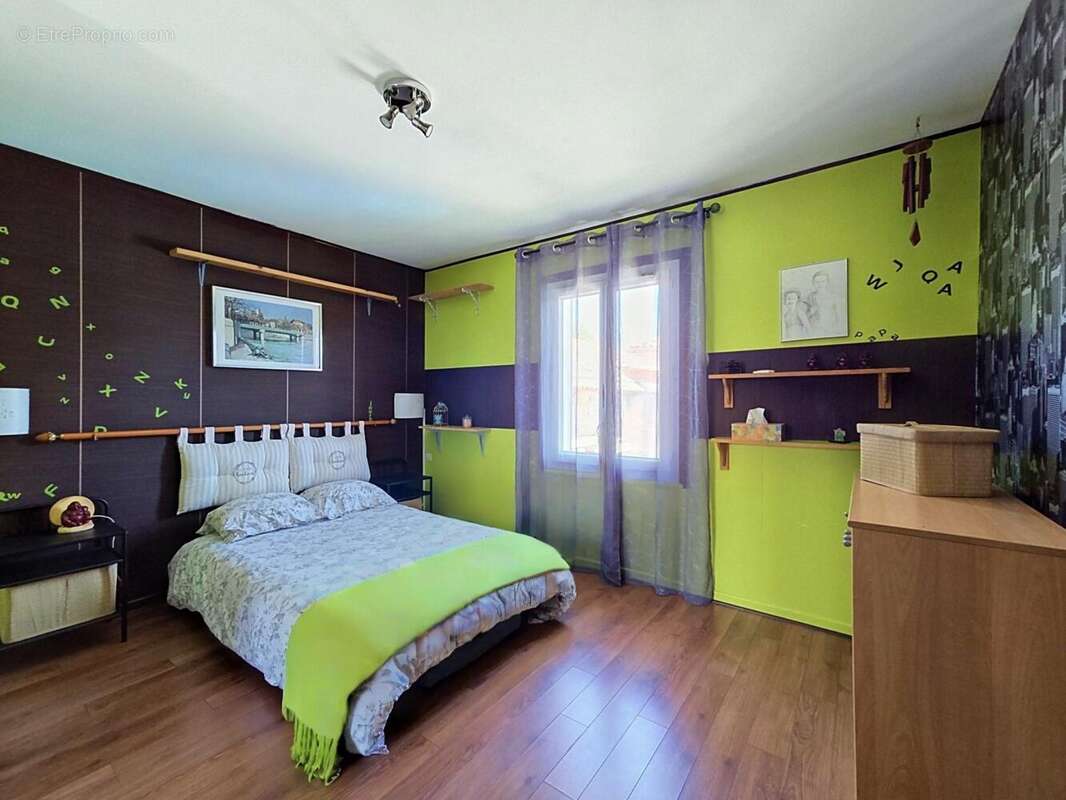 Maison 146 m² à La Verpilliere  - photo 8