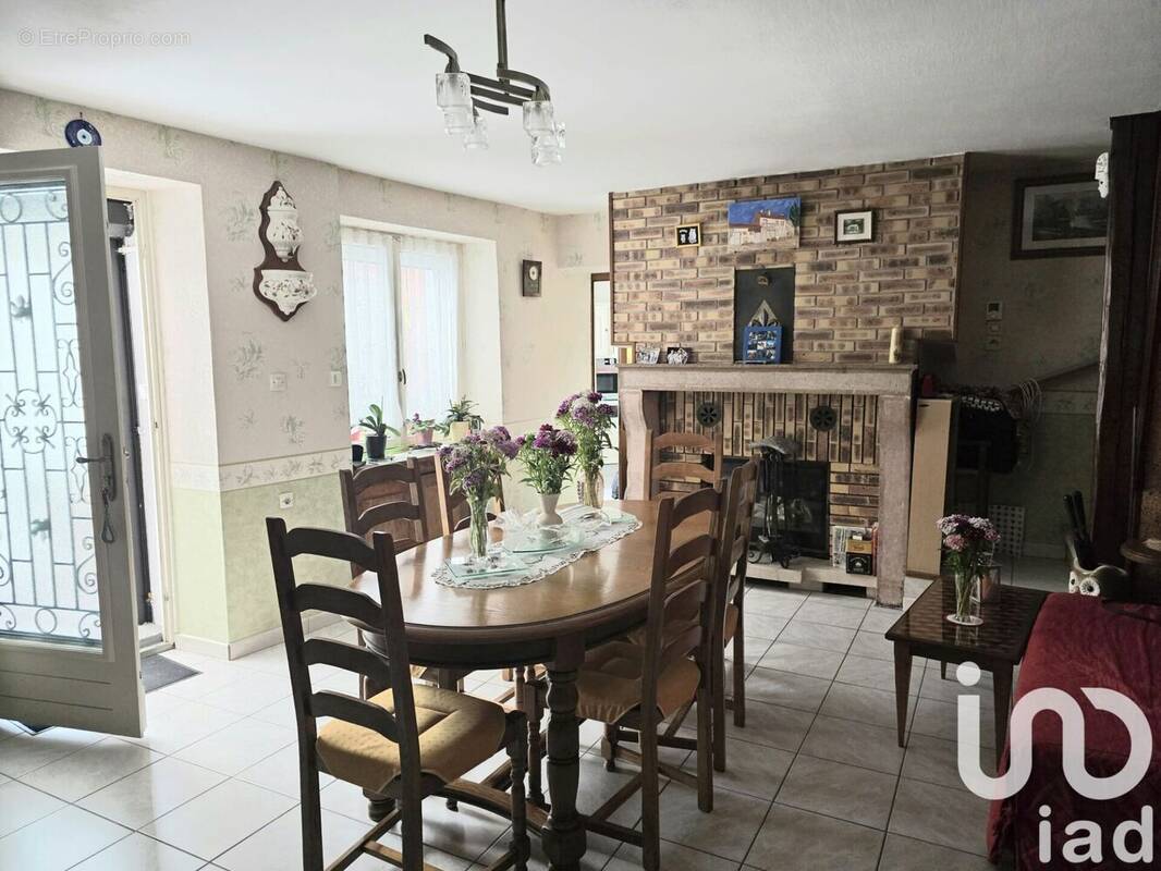 Photo 1 - Maison à PREMEAUX-PRISSEY