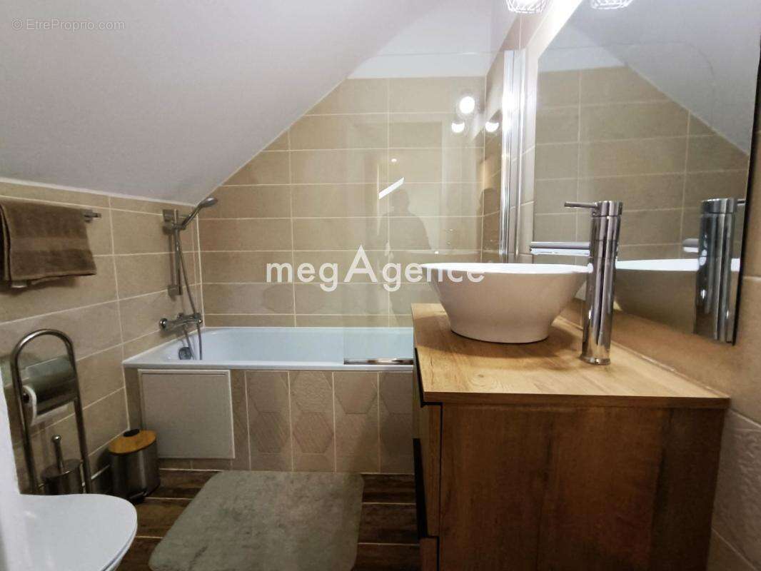 Maison ancienne rénovée 4 pièces - photo 6