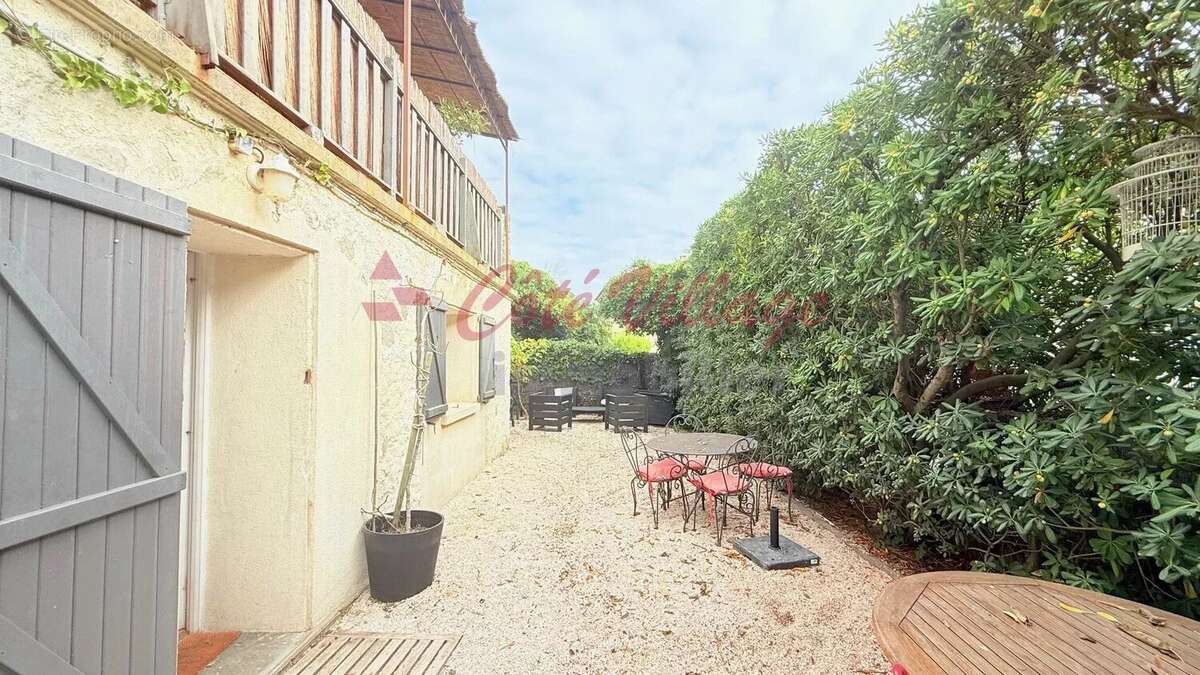 Appartement à FLEURY