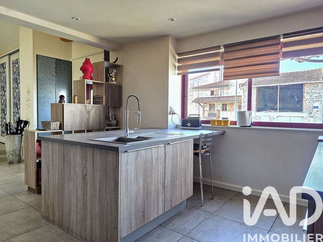 Photo 8 - Maison à BILLOM