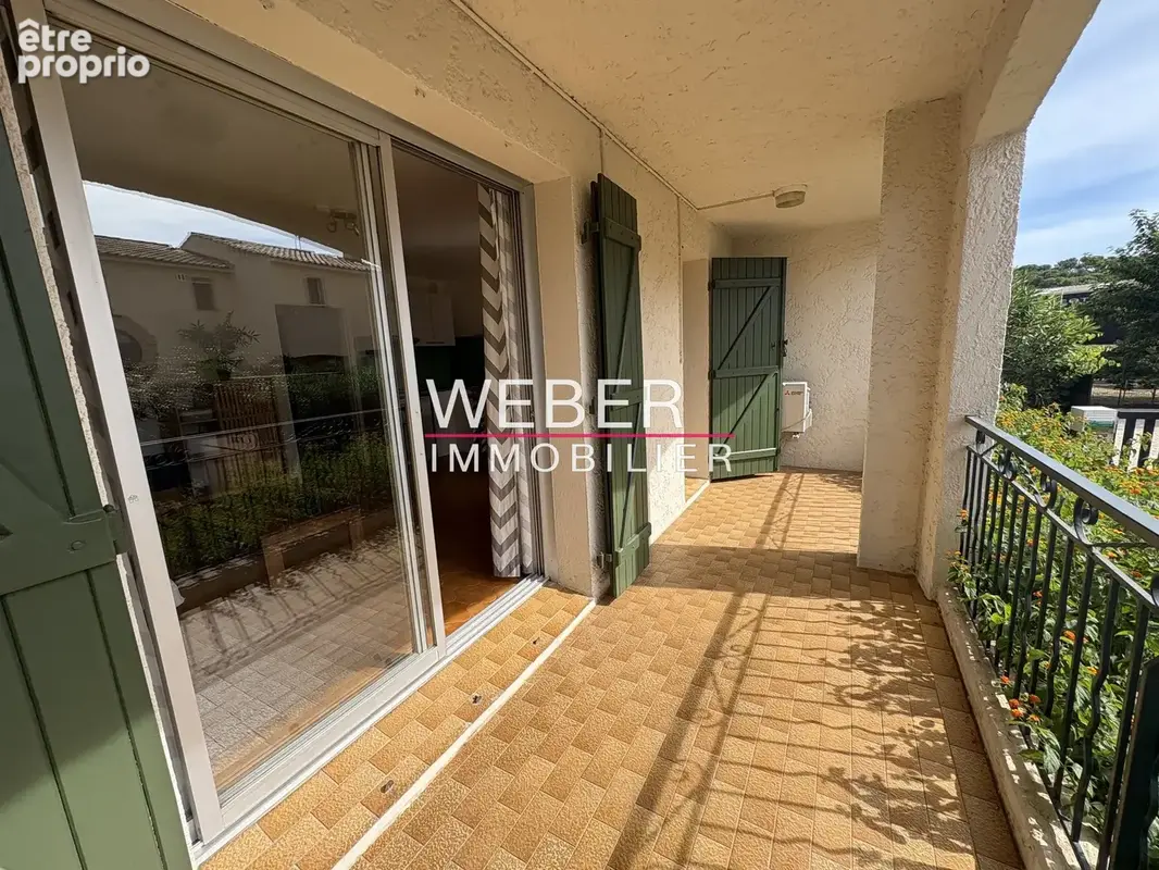 - sanary sur mer - grand studio cles en main - tout a pied - photo 2