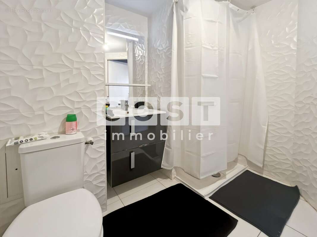 Appartement à BOIS-COLOMBES