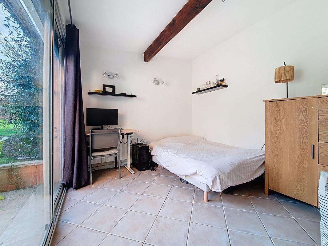 Maison à SAINT-PIERRE-DE-CHANDIEU