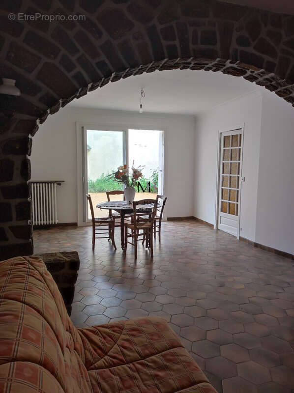 Maison à LA FERTE-BERNARD